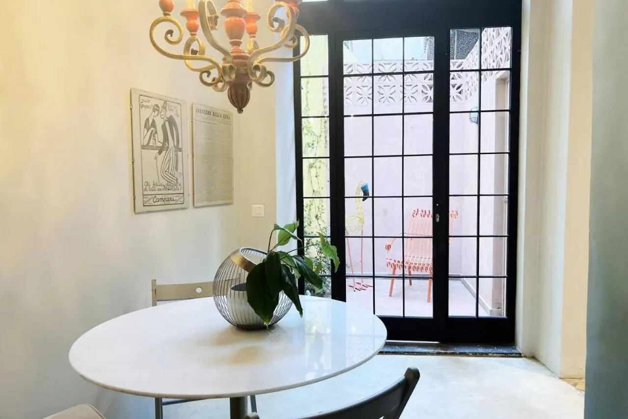 Charming Heritage 2 Bedroom In Mar Mikhael Beirut